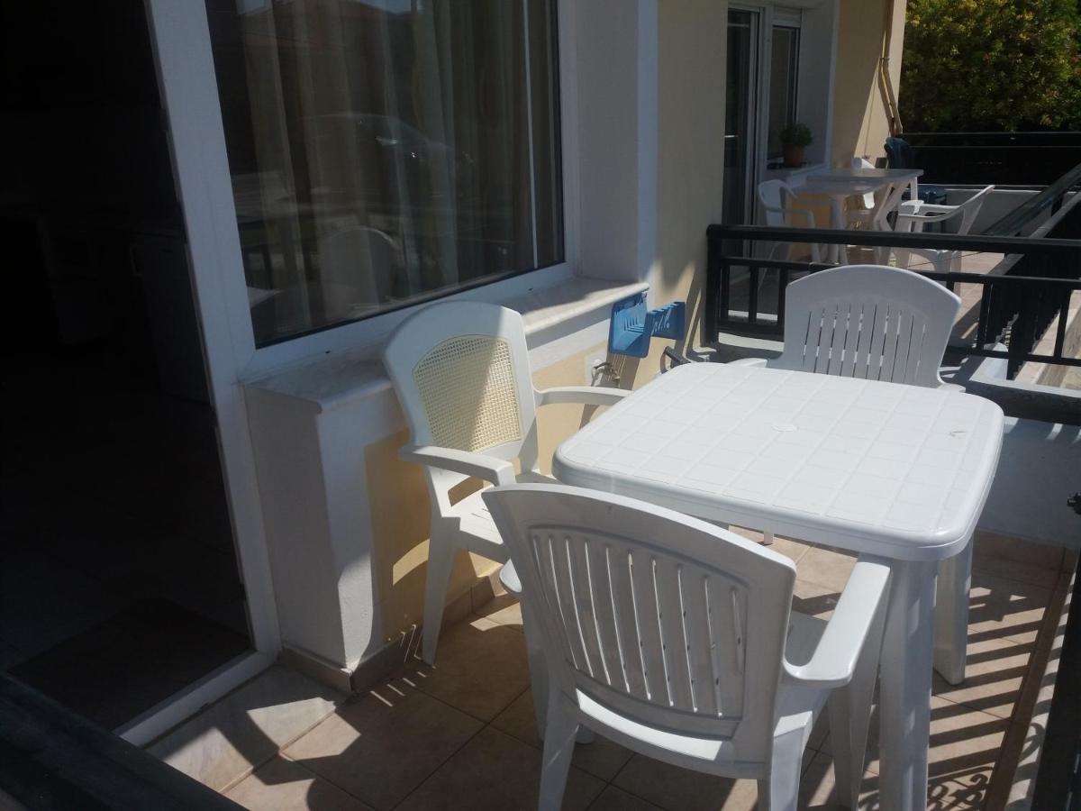 Irini'S Appartment 2 Nea Koutali エクステリア 写真
